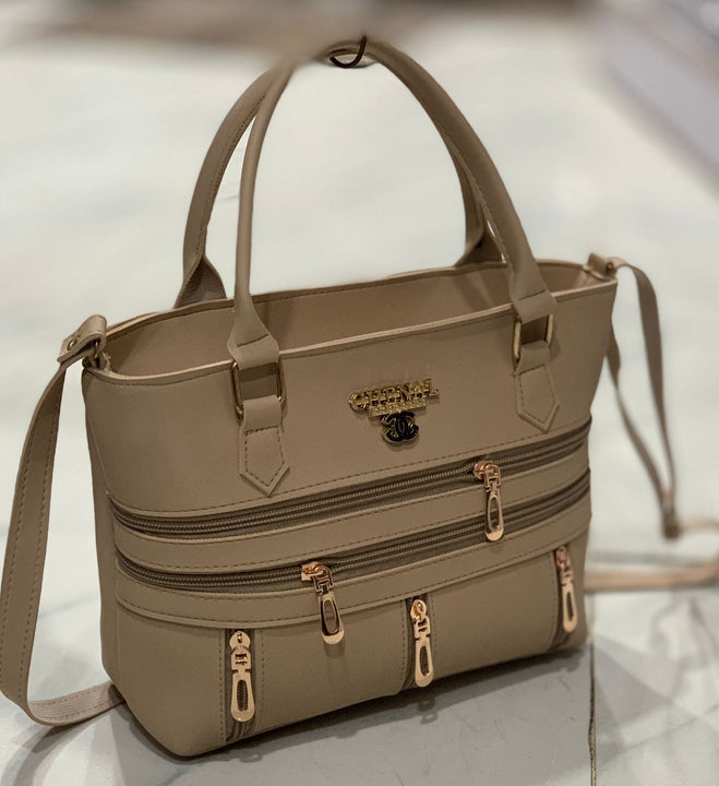 7 zipper hand bag😻